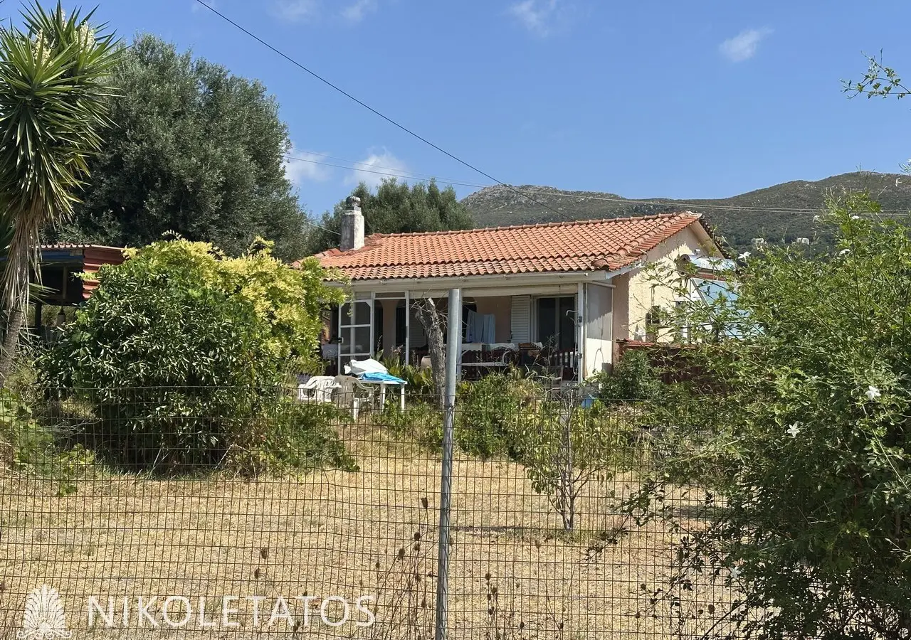 House Of 100 M² With Sea View In Ratzakli, Greece