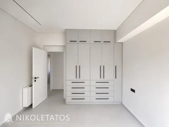 Apartment Of 75 M² With Balcony And Elevator In Patras, Greece