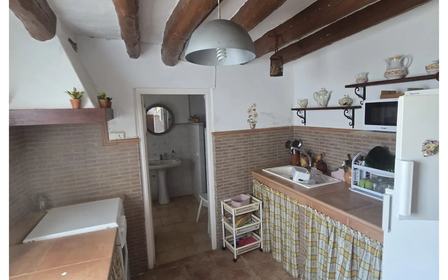 3-bedroom Townhouse In Yecla, Spain (162 M²)