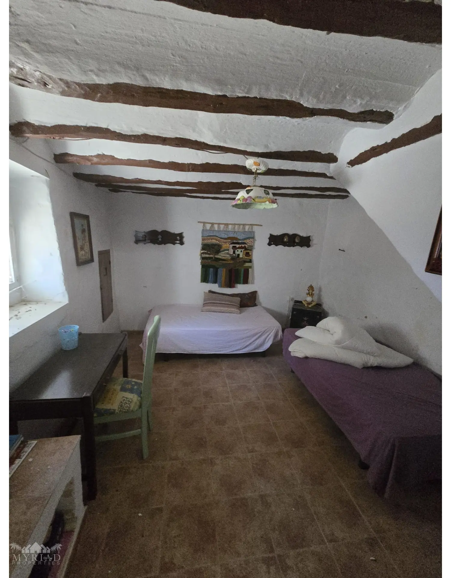 3-bedroom Townhouse In Yecla, Spain (162 M²)