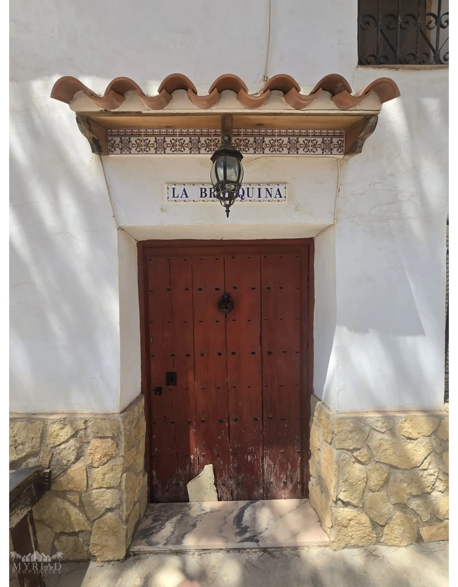 3-bedroom Townhouse In Yecla, Spain (162 M²)
