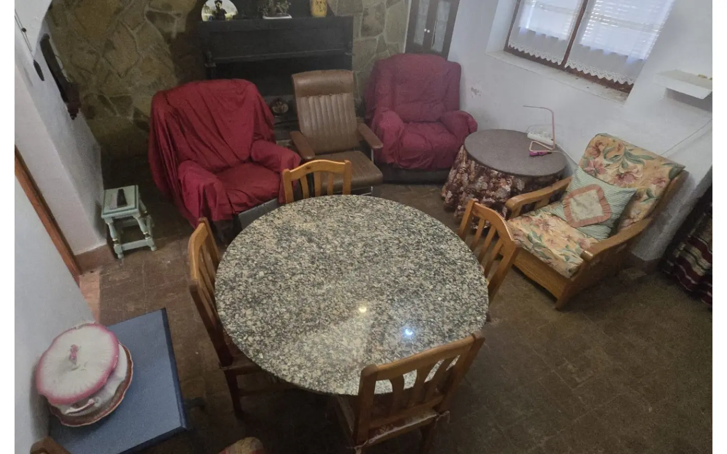 3-bedroom Townhouse In Yecla, Spain (162 M²)