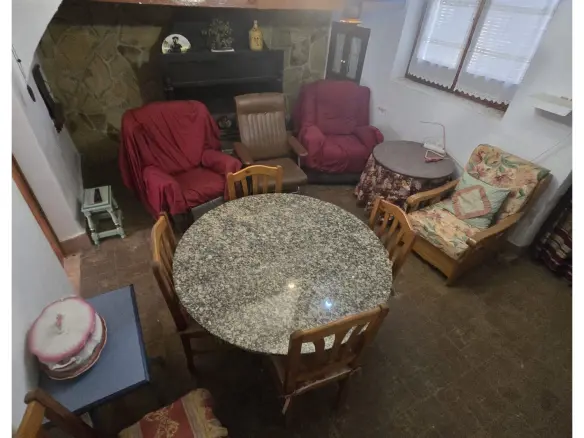3-bedroom Townhouse In Yecla, Spain (162 M²)