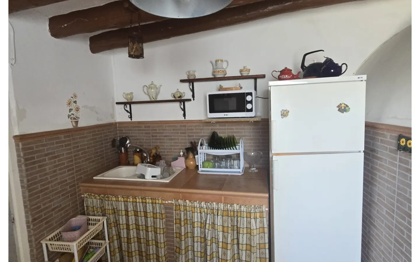 3-bedroom Townhouse In Yecla, Spain (162 M²)