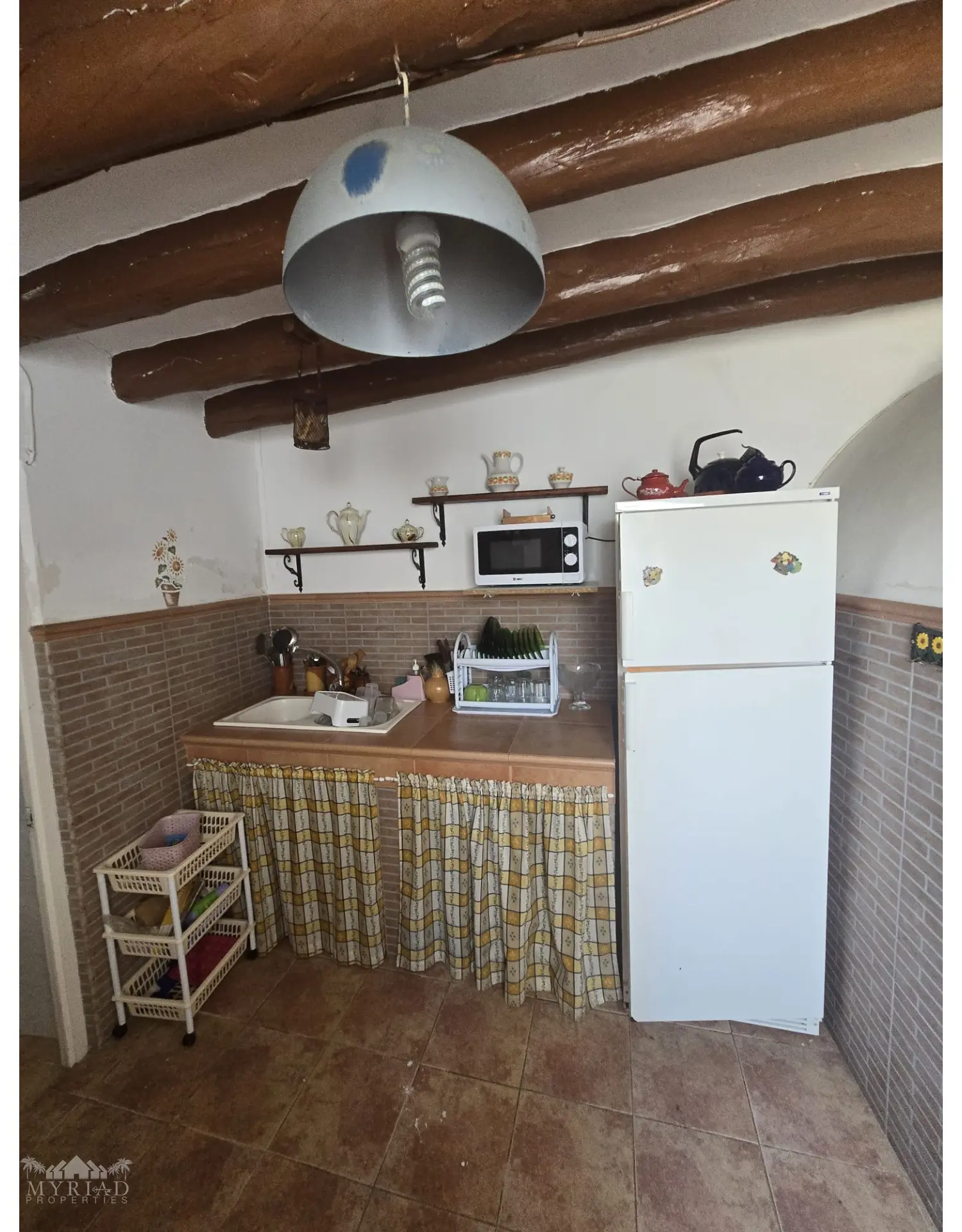 3-bedroom Townhouse In Yecla, Spain (162 M²)