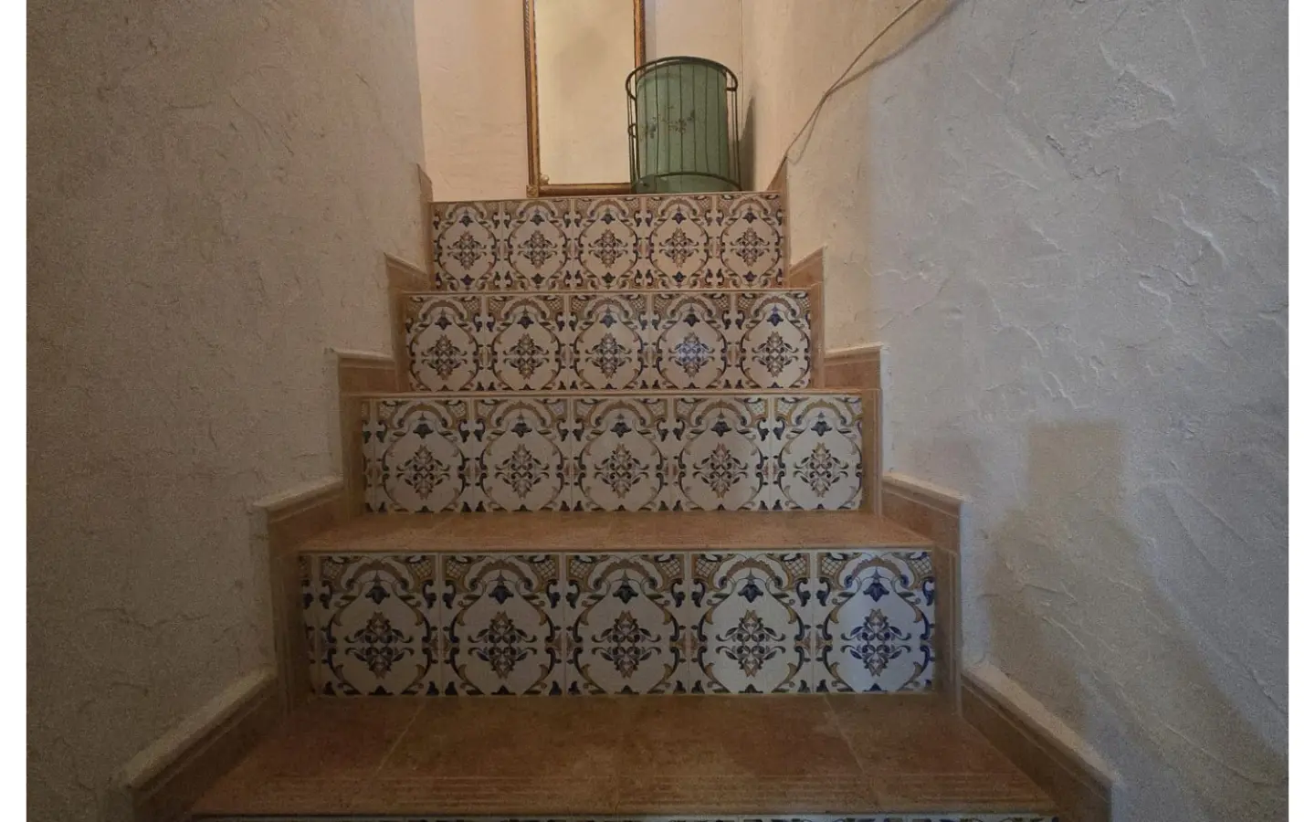 3-bedroom Townhouse In Yecla, Spain (162 M²)