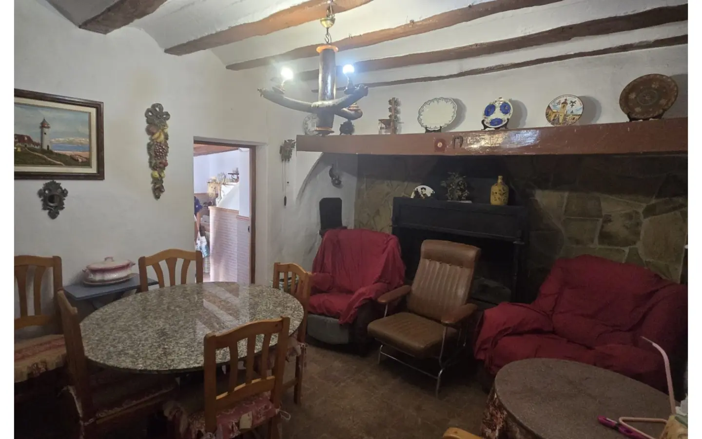 3-bedroom Townhouse In Yecla, Spain (162 M²)