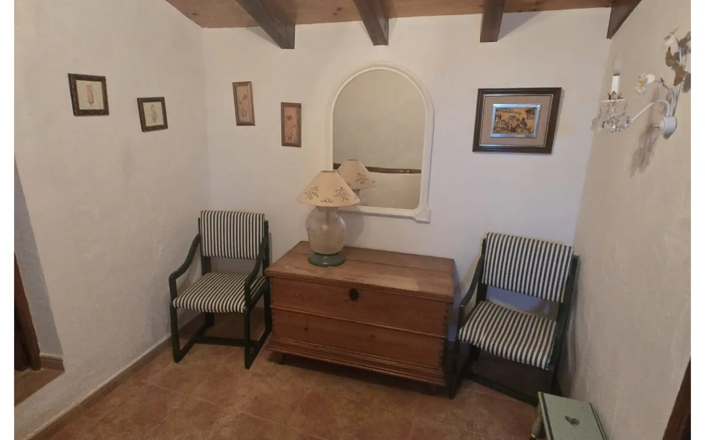 3-bedroom Townhouse In Yecla, Spain (162 M²)