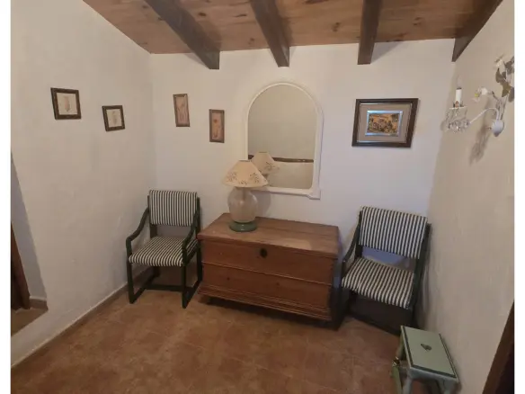 3-bedroom Townhouse In Yecla, Spain (162 M²)