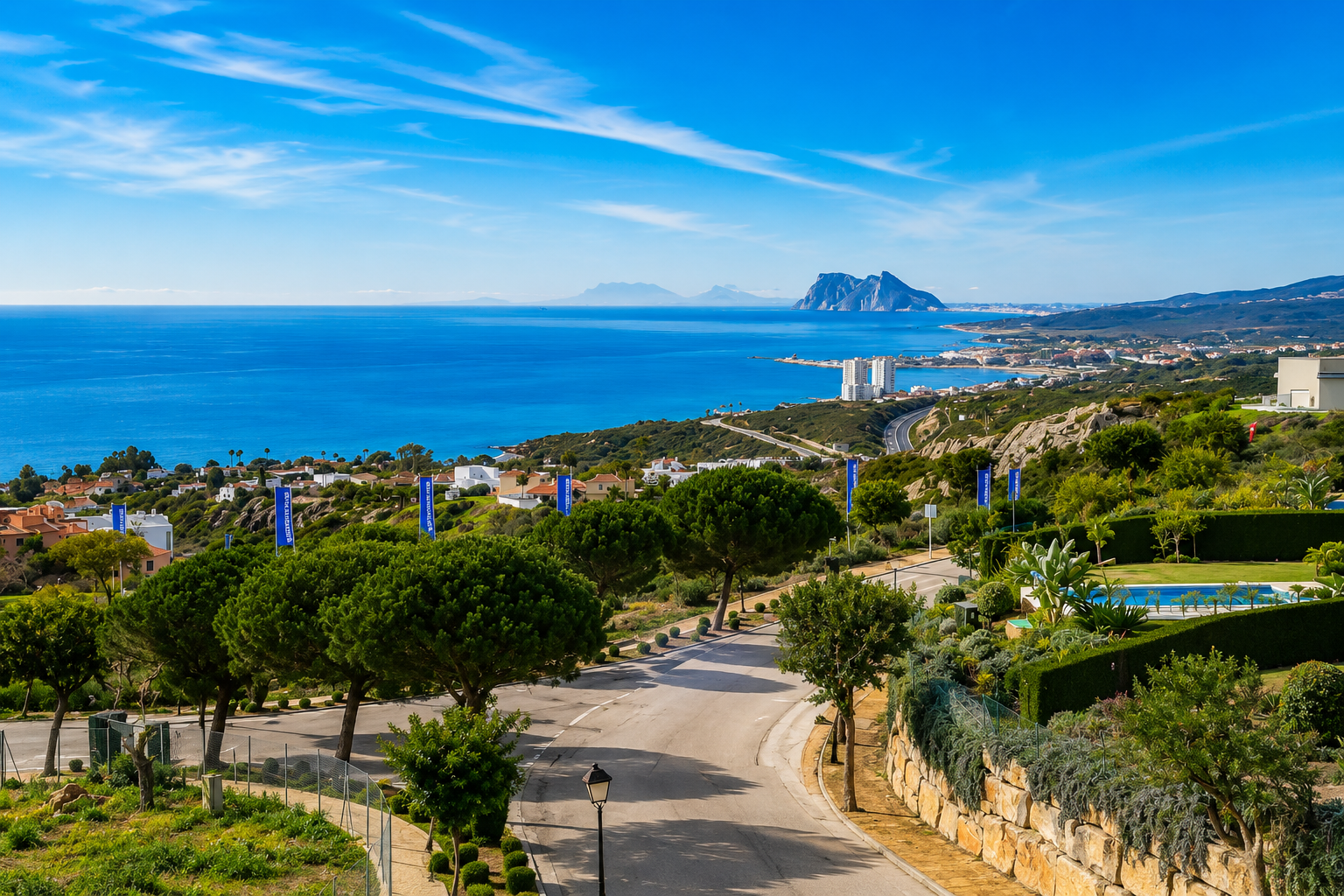 Plot Of 1200 M² With Villa Project And License In Bahía De Las Rocas, Sotogrande