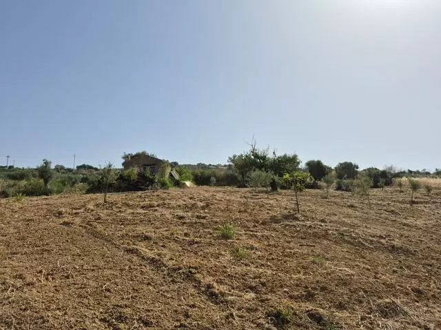 Rural Building With Land In Sicily – Contrada Castellaccio
