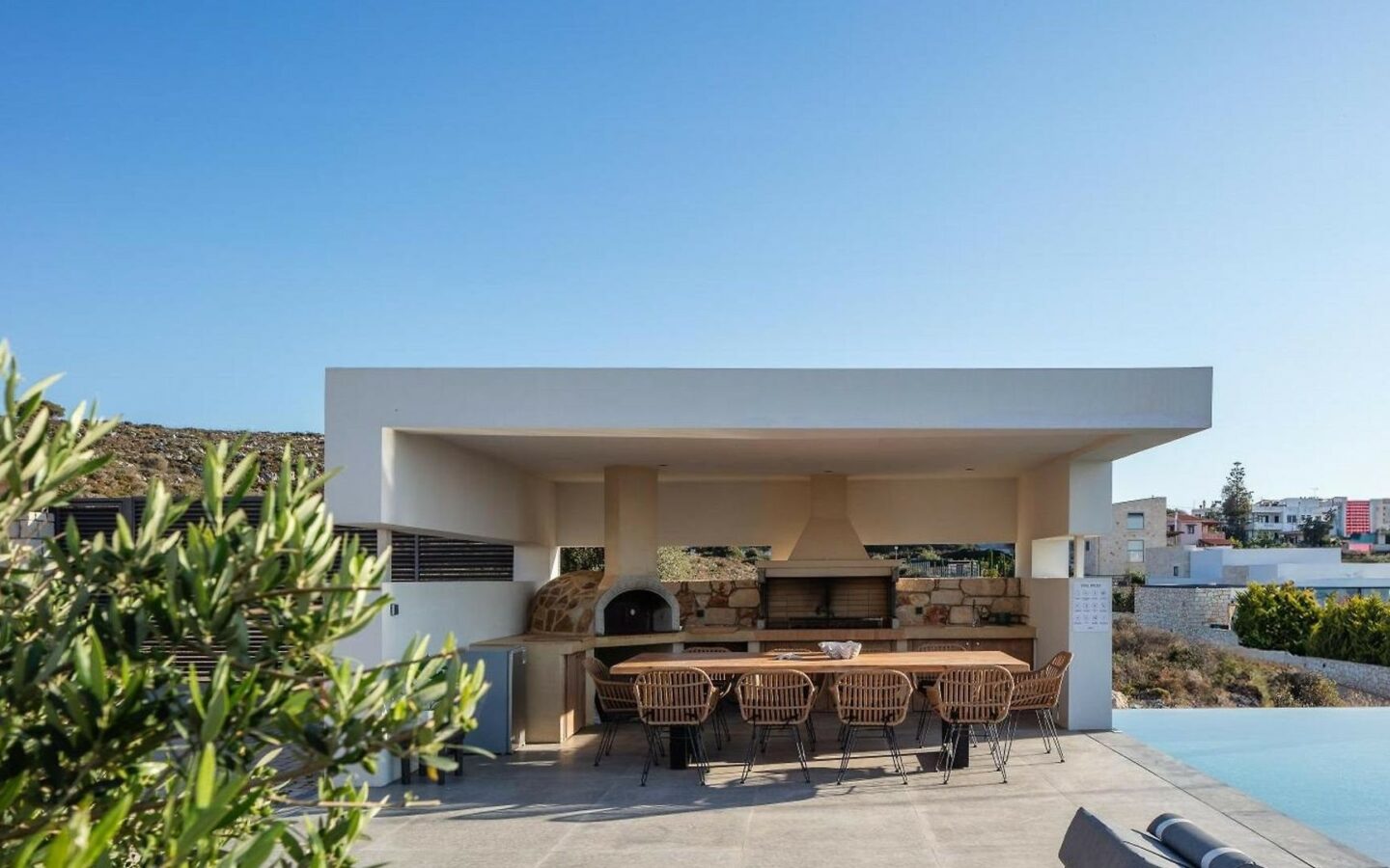 Novel — Contemporary 3-bedroom Villa With Uninterrupted Sea Views