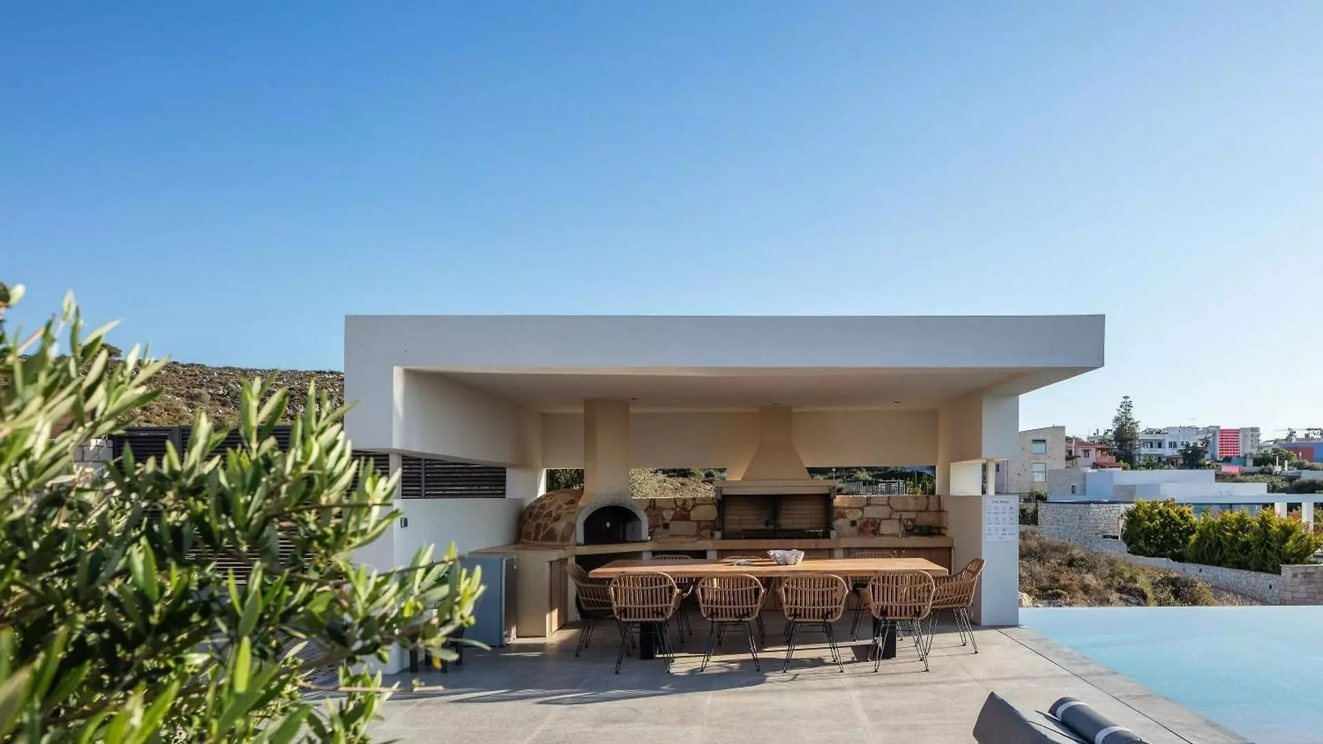 Novel — Contemporary 3-bedroom Villa With Uninterrupted Sea Views