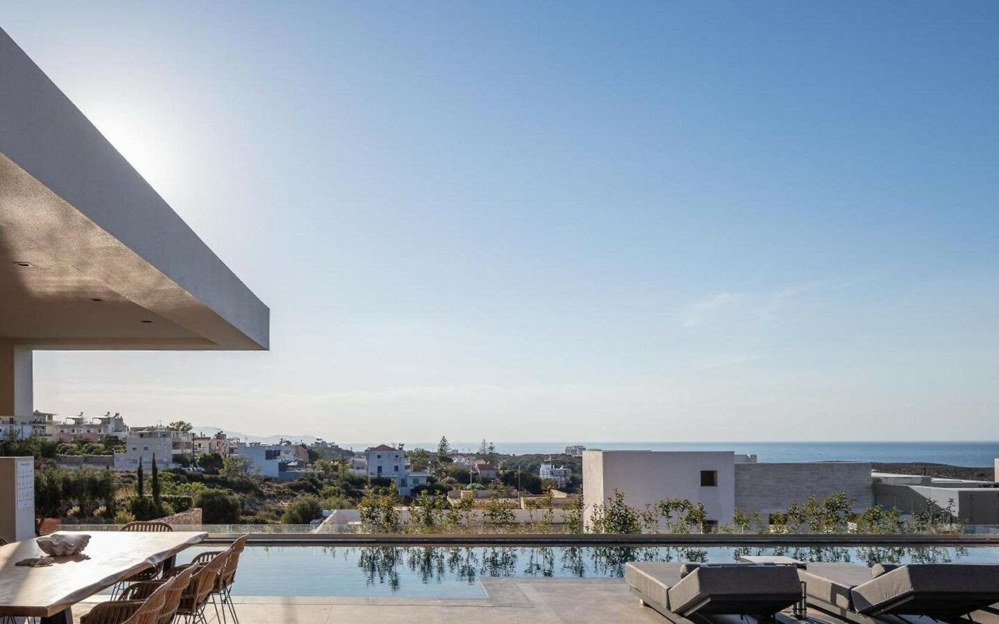 Novel — Contemporary 3-bedroom Villa With Uninterrupted Sea Views