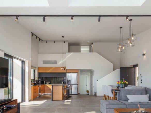Novel — Contemporary 3-bedroom Villa With Uninterrupted Sea Views
