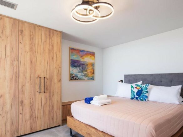 Novel — Contemporary 3-bedroom Villa With Uninterrupted Sea Views