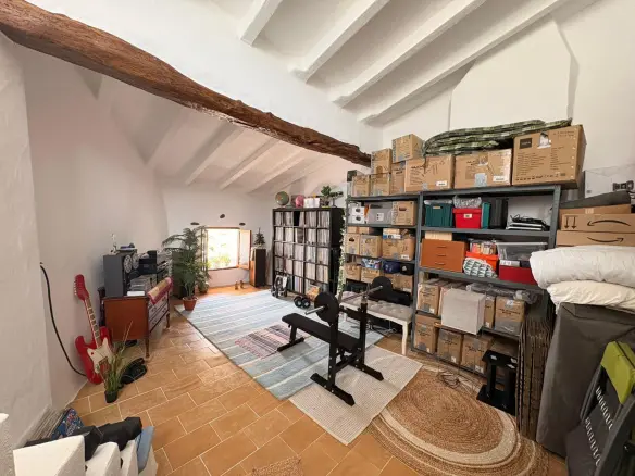 4-bedroom Townhouse In Biar, Spain (321 M²)