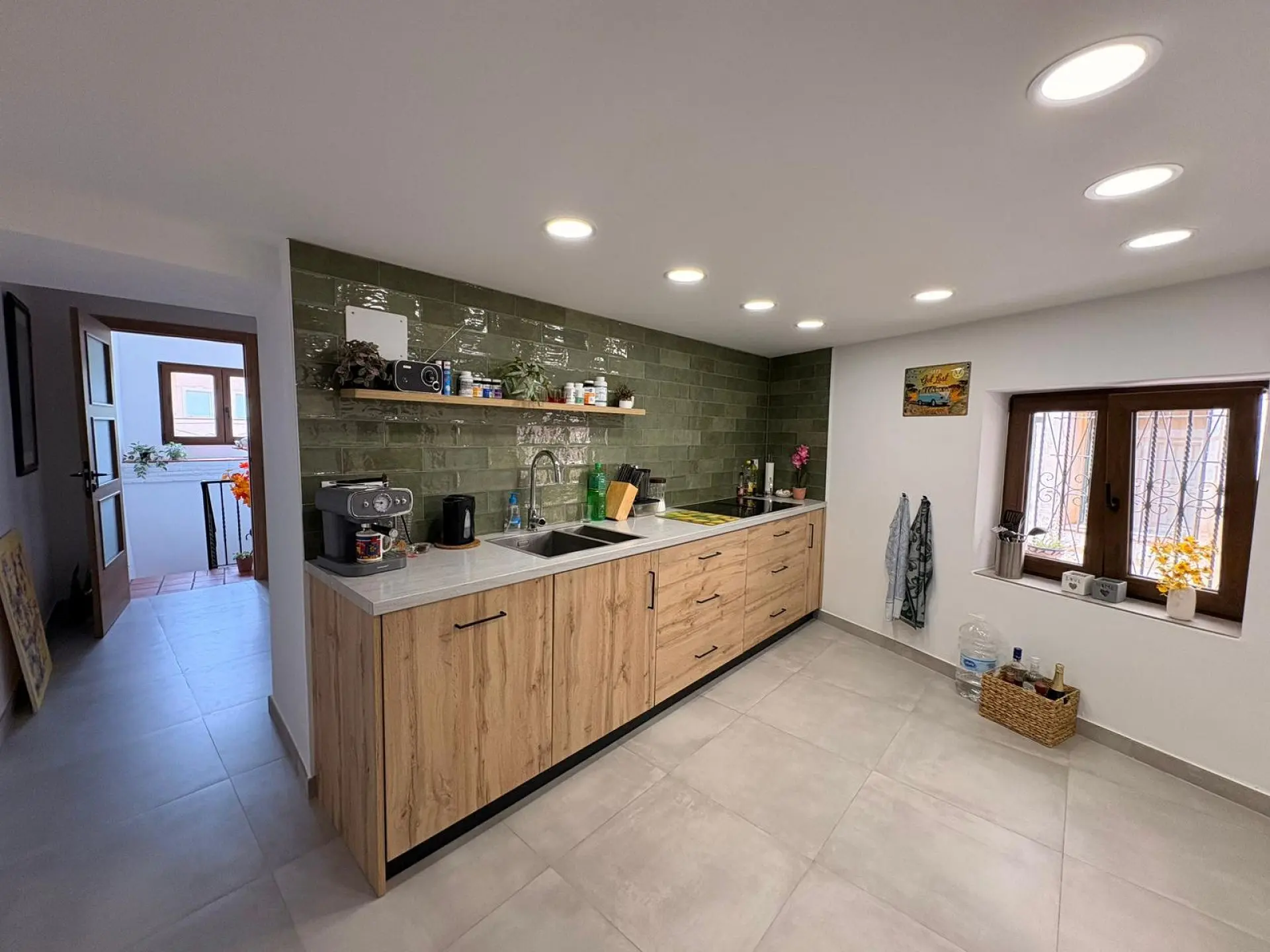 4-bedroom Townhouse In Biar, Spain (321 M²)