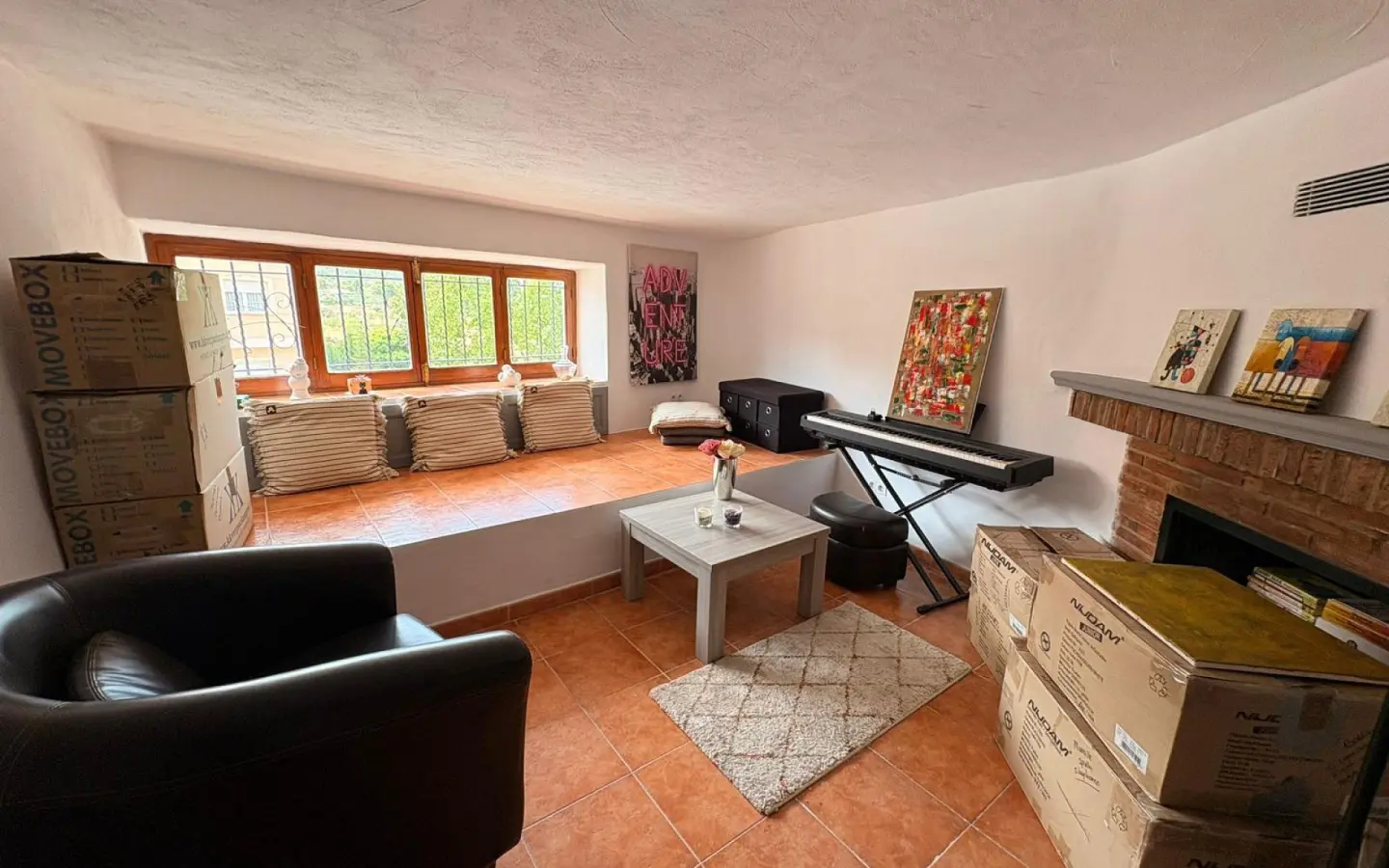 4-bedroom Townhouse In Biar, Spain (321 M²)
