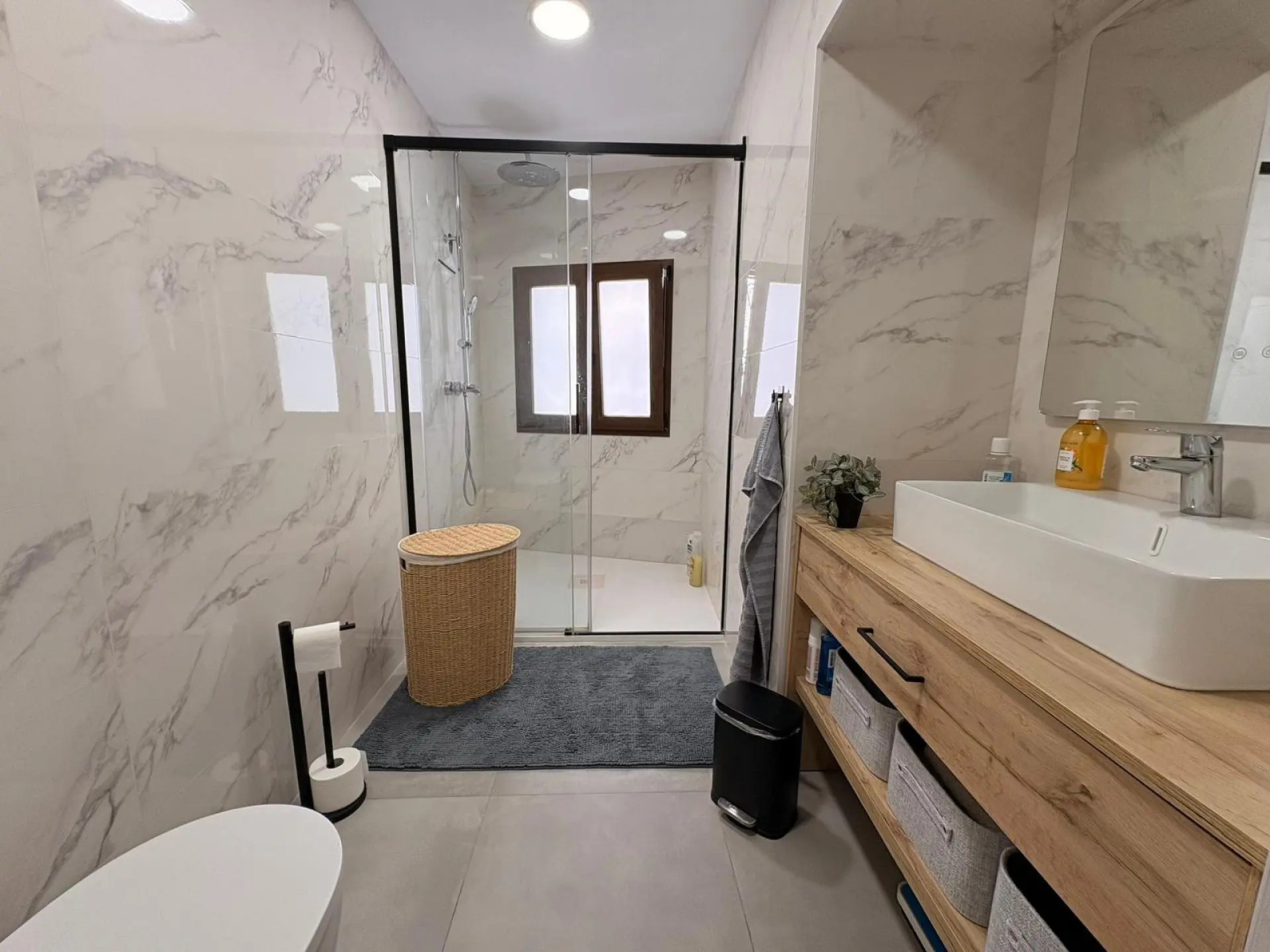 4-bedroom Townhouse In Biar, Spain (321 M²)
