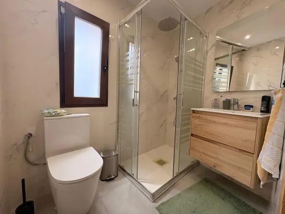4-bedroom Townhouse In Biar, Spain (321 M²)