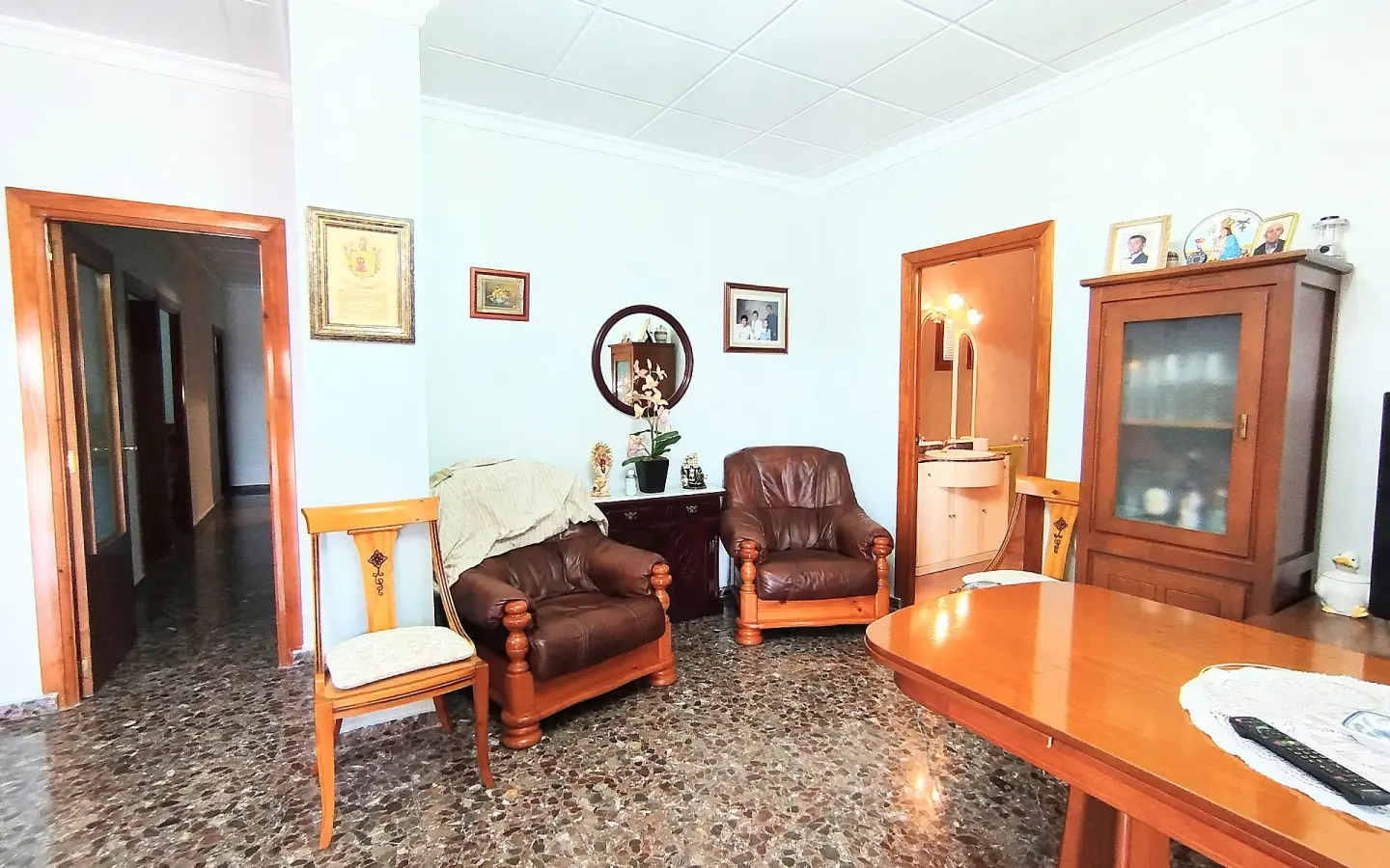 Country House Of 190 M² With A Garden In Yecla, Spain