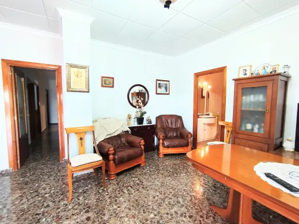 4-bedroom Country House In Yecla, Spain (190 M²)