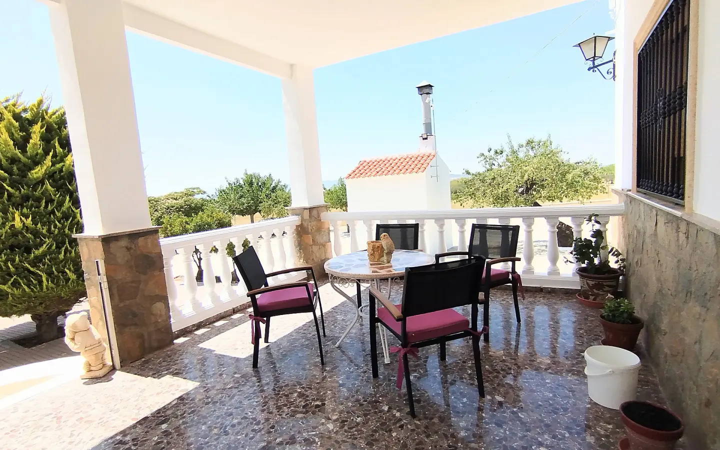 Country House Of 190 M² With A Garden In Yecla, Spain
