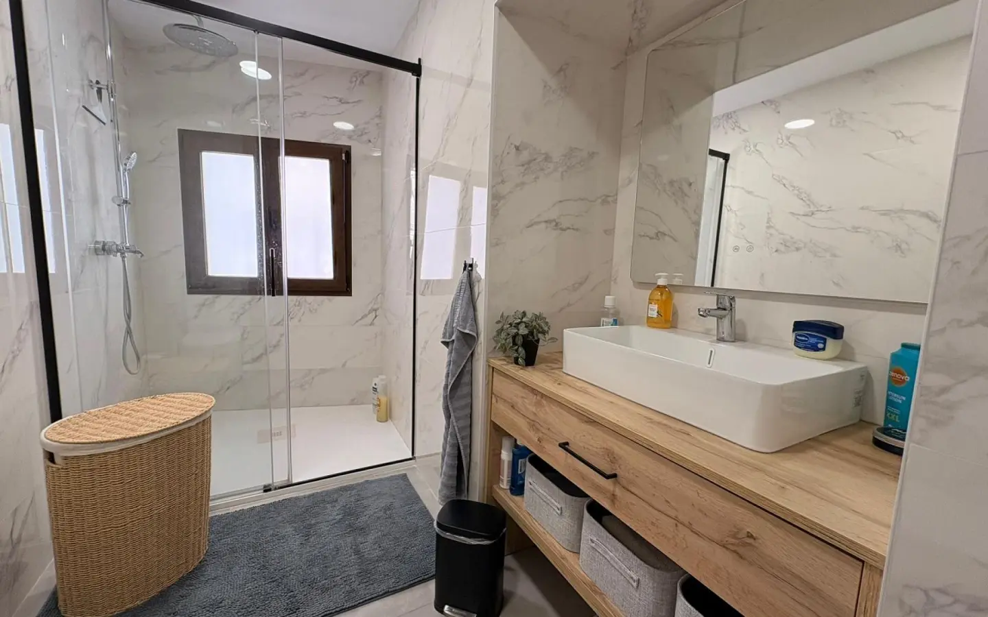 4-bedroom Townhouse In Biar, Spain (321 M²)