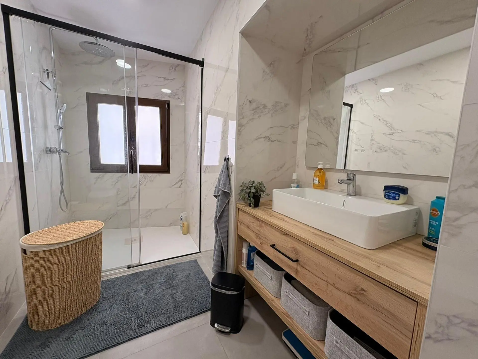 4-bedroom Townhouse In Biar, Spain (321 M²)