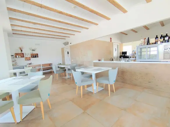 11-bedroom Country House In Yecla, Spain (25.000 M²)