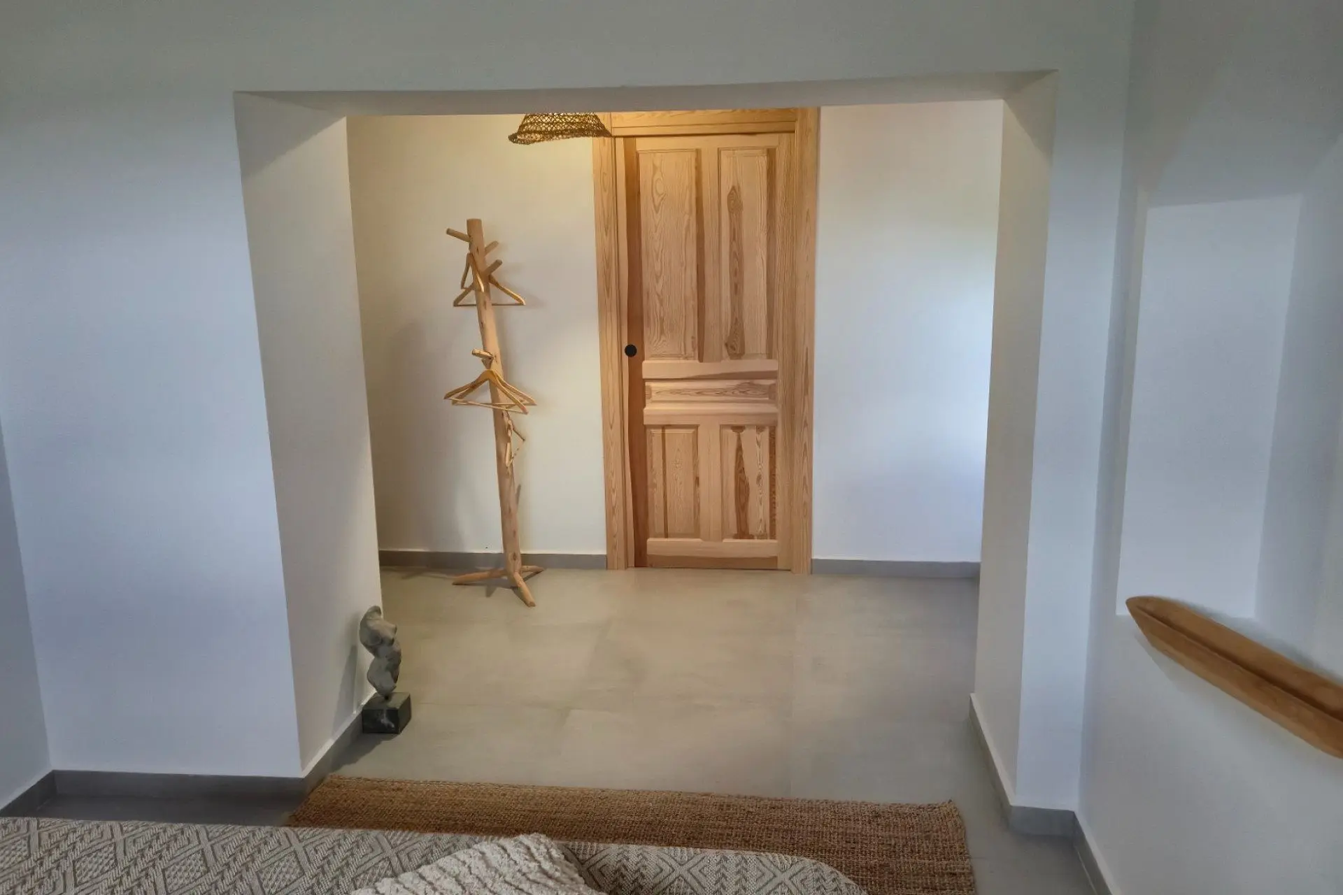 Commercial Of 622 M² In Almansa, Spain