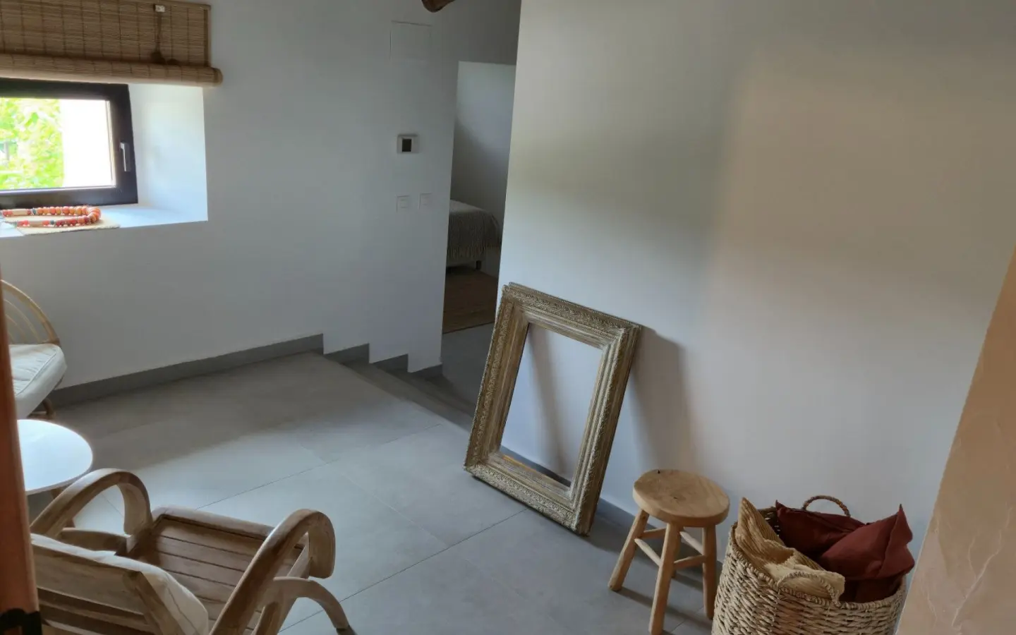 Commercial Of 622 M² In Almansa, Spain