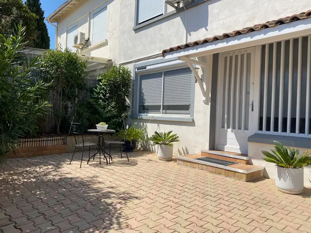 House Of 90 M² In Agde, France