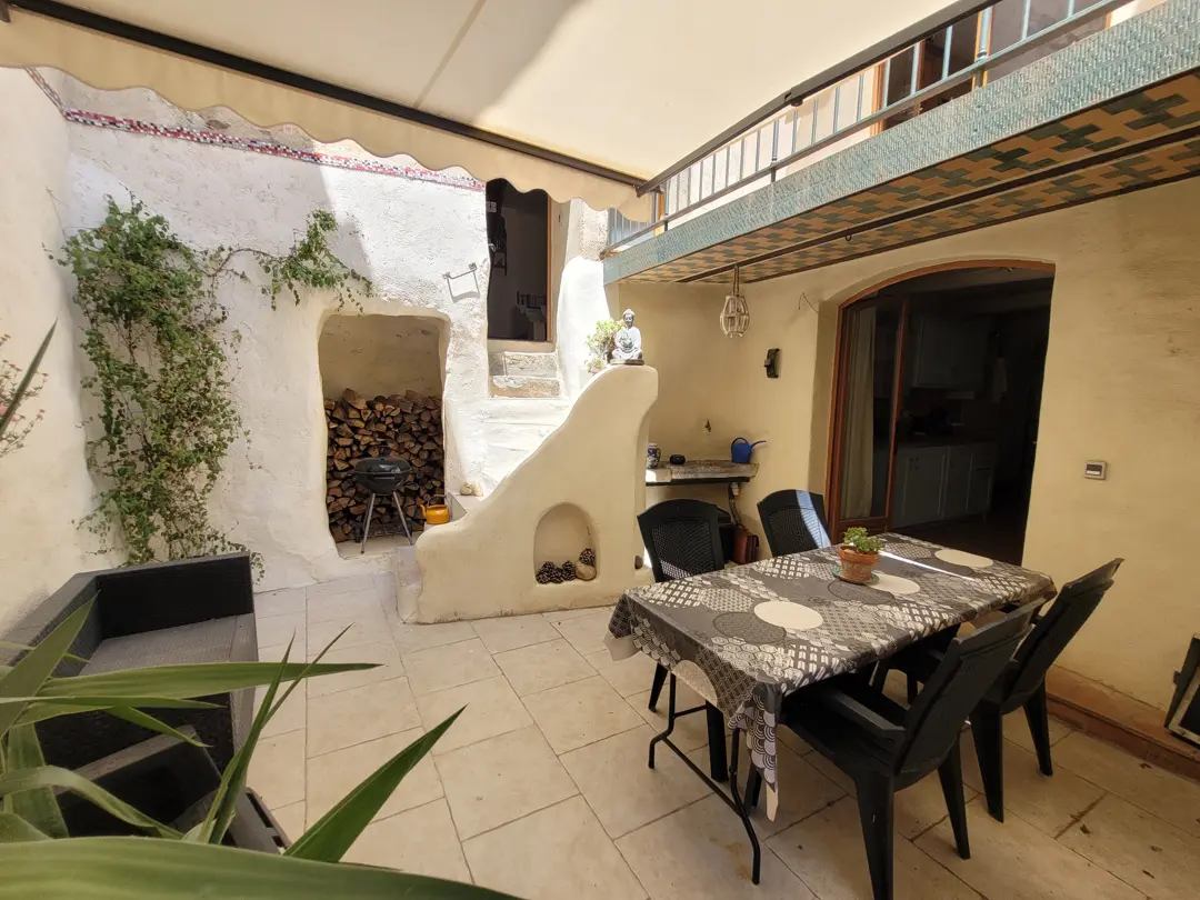 House Of 150 M² With 3 Bedrooms In Argeliers