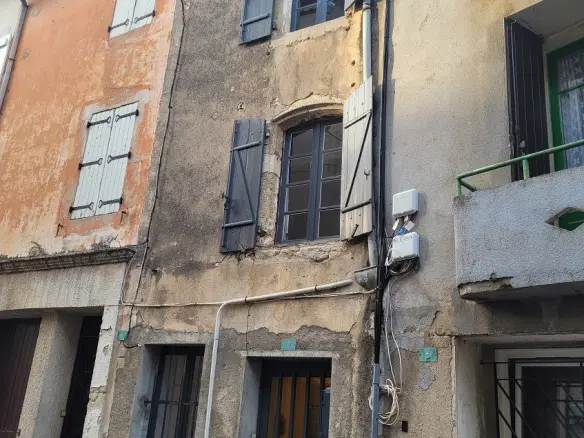 3-bedroom House In Saint Genies De Fontedit, France (82 M²)