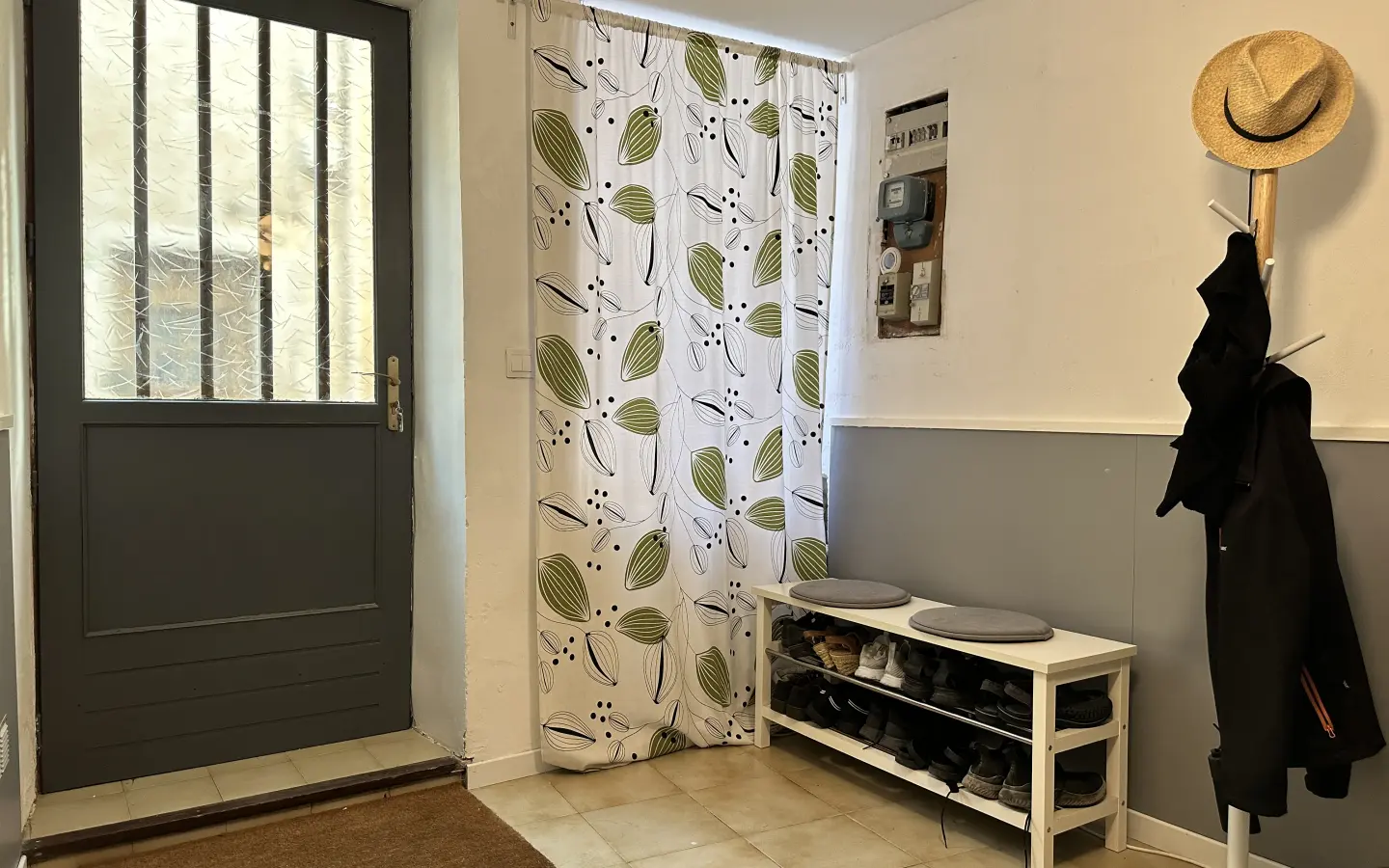House Of 82 M² In Saint Genies De Fontedit
