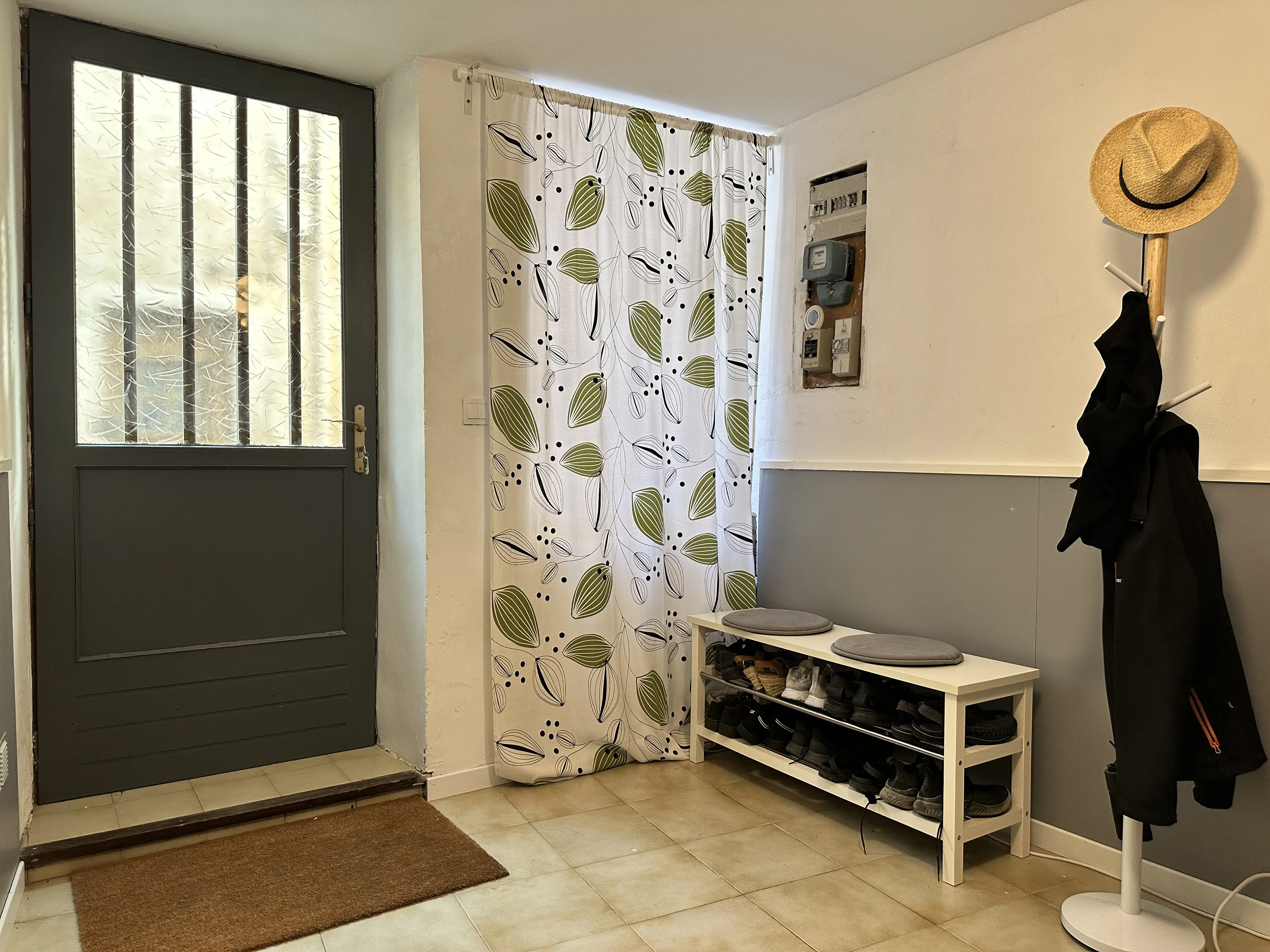 House Of 82 M² In Saint Genies De Fontedit