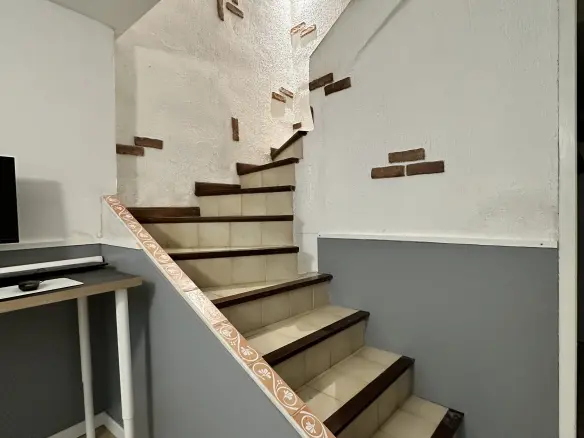 3-bedroom House In Saint Genies De Fontedit, France (82 M²)