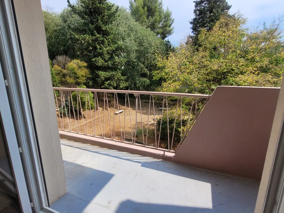 Apartment Of 67 M² In Beziers, France