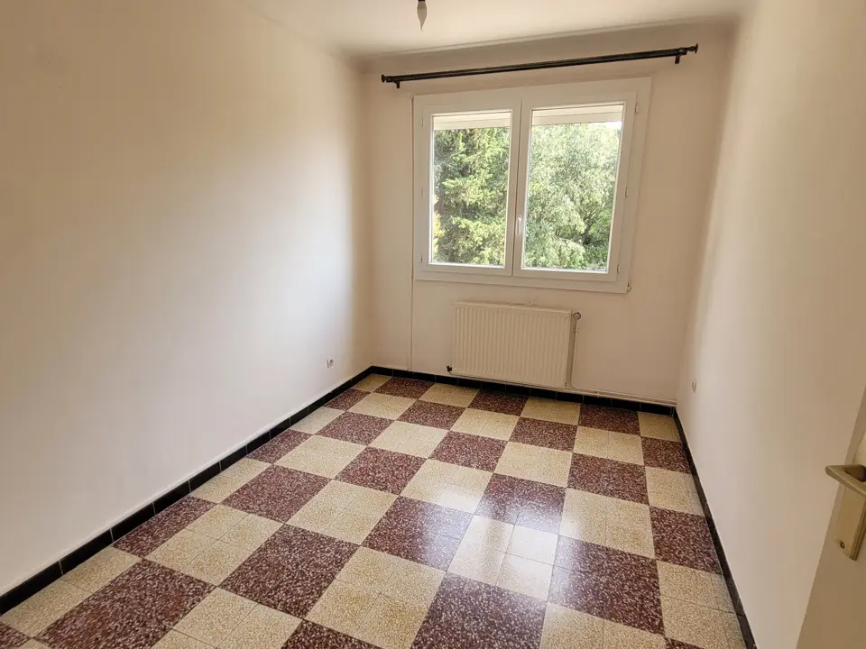 Apartment Of 67 M² In Beziers, France