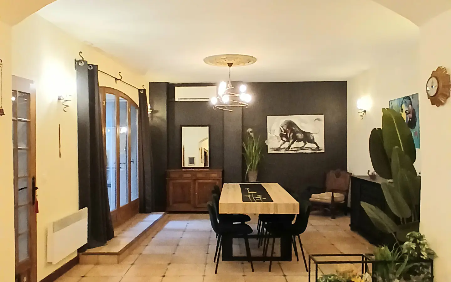 House Of 195 M² In Capestang, France