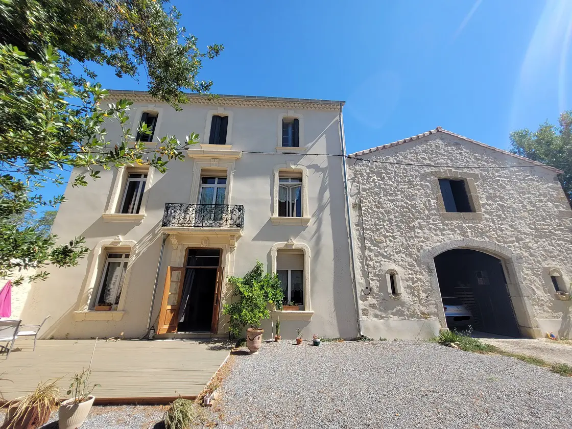 House Of 300 M² In Saint Pierre La Mer, France