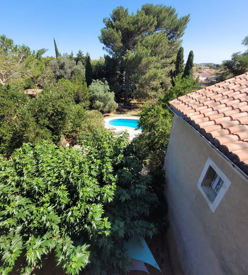 House Of 300 M² In Saint Pierre La Mer, France