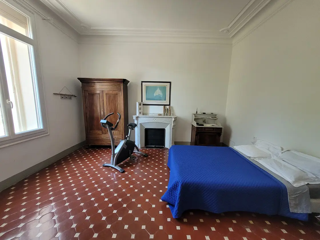 House Of 300 M² In Saint Pierre La Mer, France