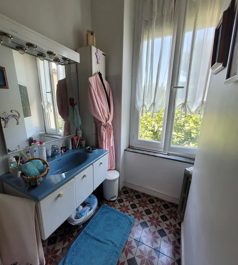 House Of 300 M² In Saint Pierre La Mer, France
