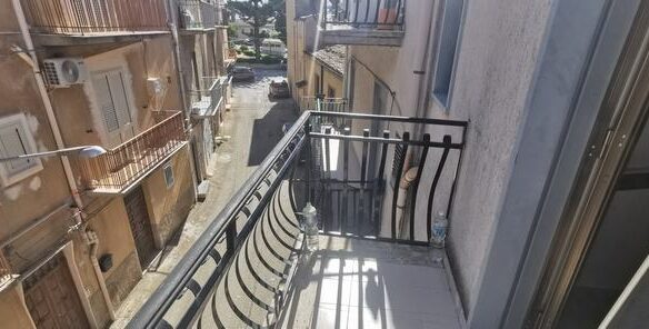 Townhouse Of 250 M² With Panoramic View In Sicily