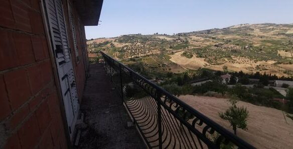 Villa Of 1000 M² With Panoramic View In Salvo Cda Boschetto, Alessandria