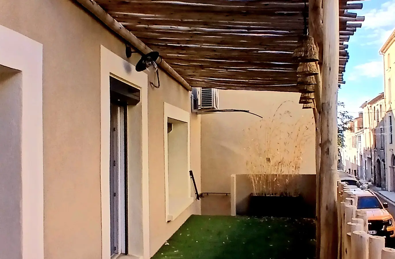 House Of 298 M² In Magalas, France