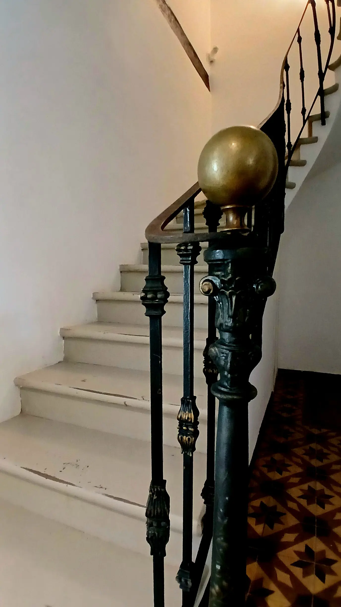 House Of 298 M² In Magalas, France